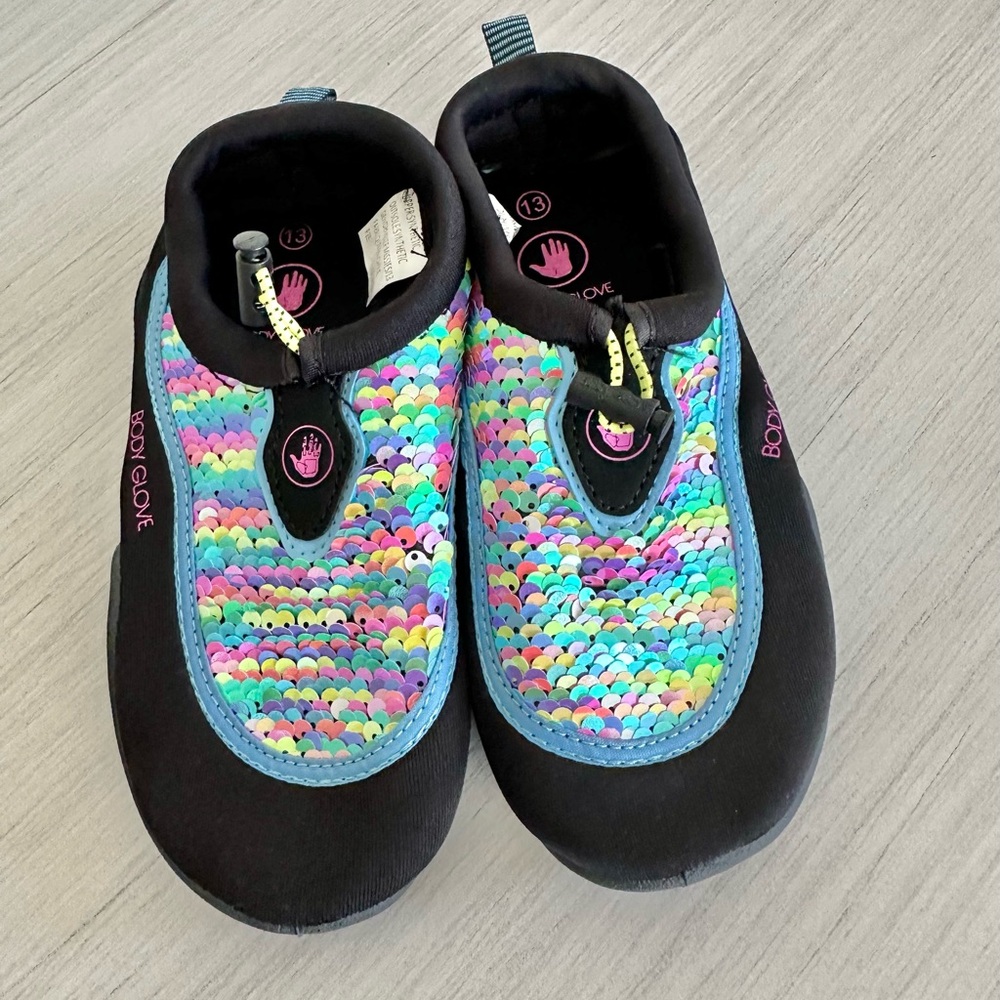 Water shoes 🩵